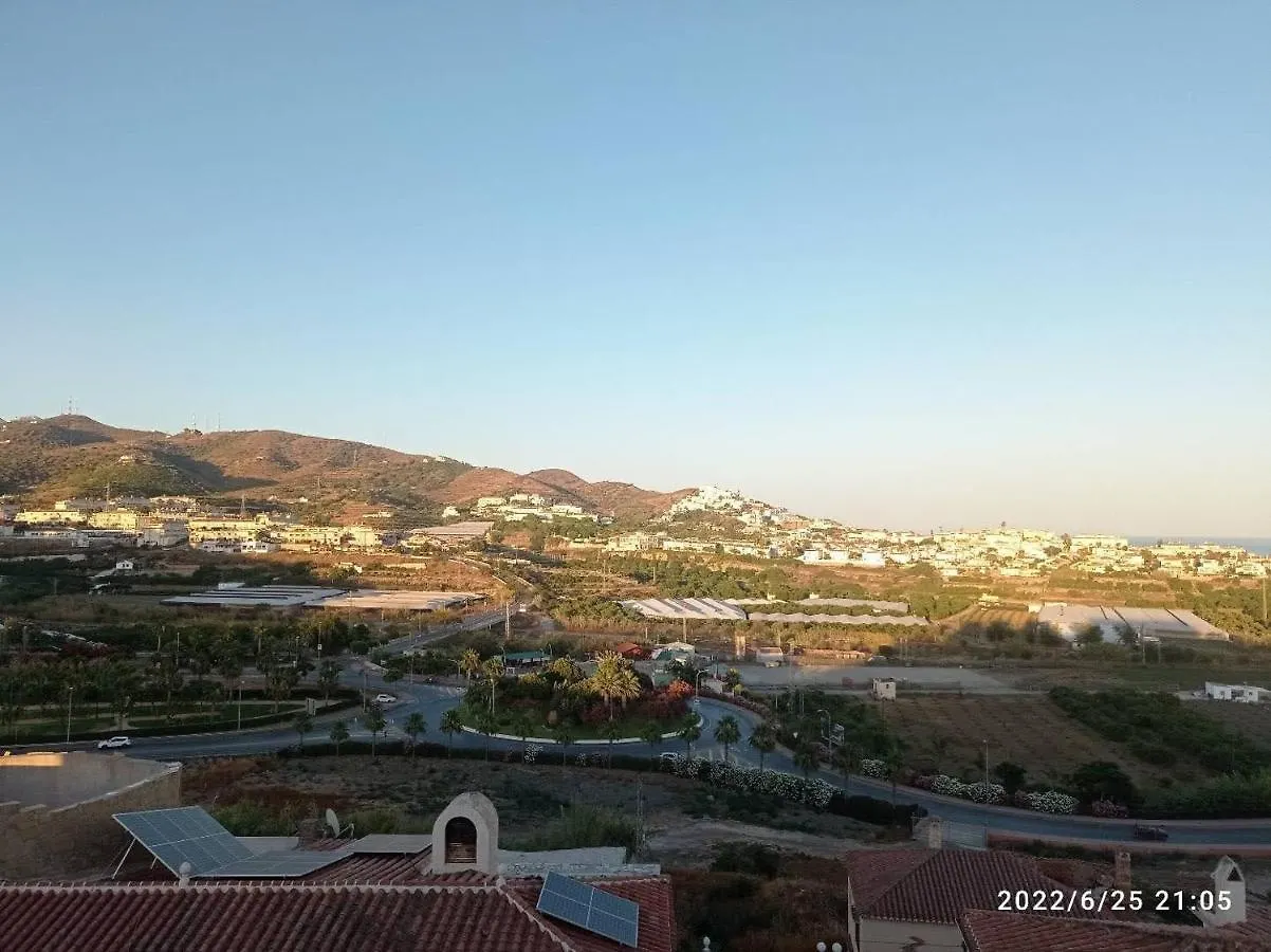 Bonitas Vistas Al Mar Y Terrazas Villa Barbel Torrox